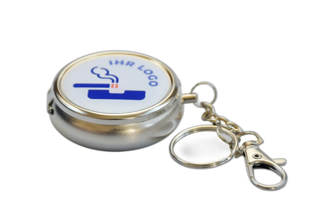 Taschenaschenbecher mit Karabinerhaken