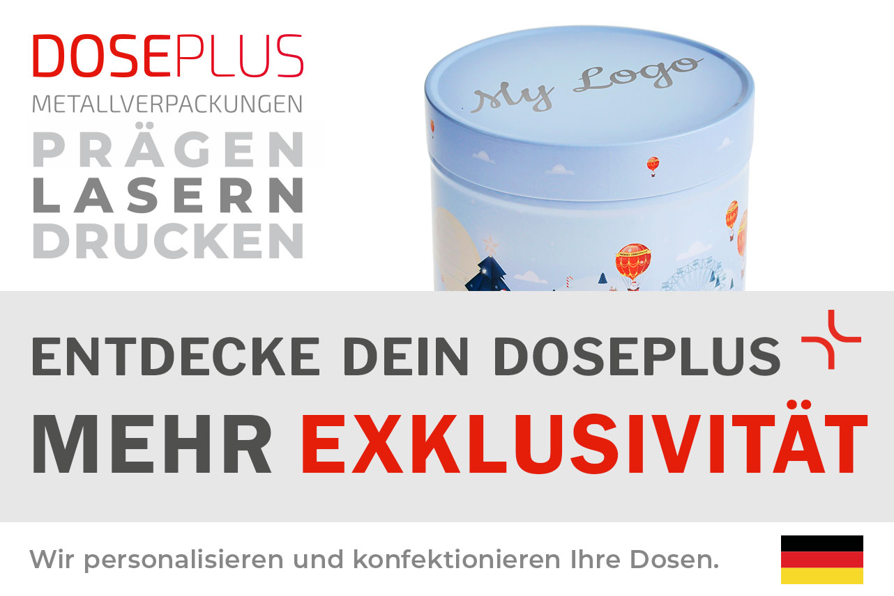 Weihnachtliche Runddose WD 026. Auf dem grau hinterlegten Banner ist der Text „ENTDECKE DEIN DOSEPLUS – MEHR EXKLUSIVITÄT“ zu sehen. Oberhalb im weißen Bereich: „PRINT • LASERN • PRÄGEN“. Darstellung der hochwertigen Veredelung für Metalldosen.