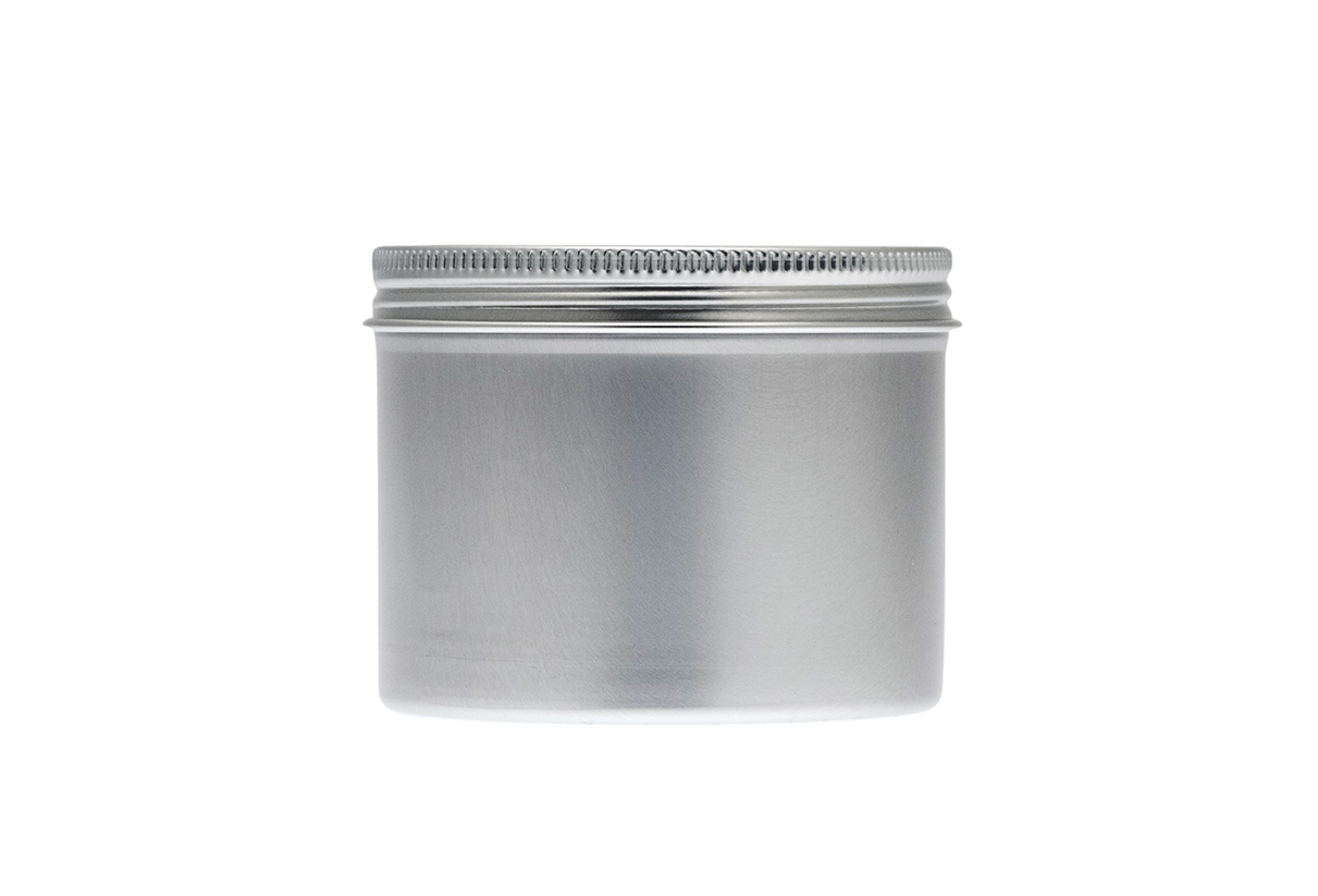 Zylindrische 200 ml Aluminiumdose mit Schraubdeckel, frontal aufgenommen. Die silberne Dose hat eine glatte Oberfläche und einen geriffelten Deckelrand.